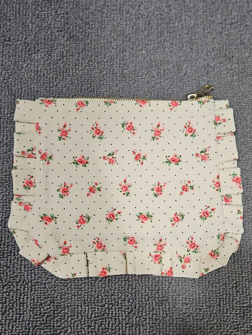 Sézane Floral Ruffle Cosmetic Pouch - Cream with Pink Roses